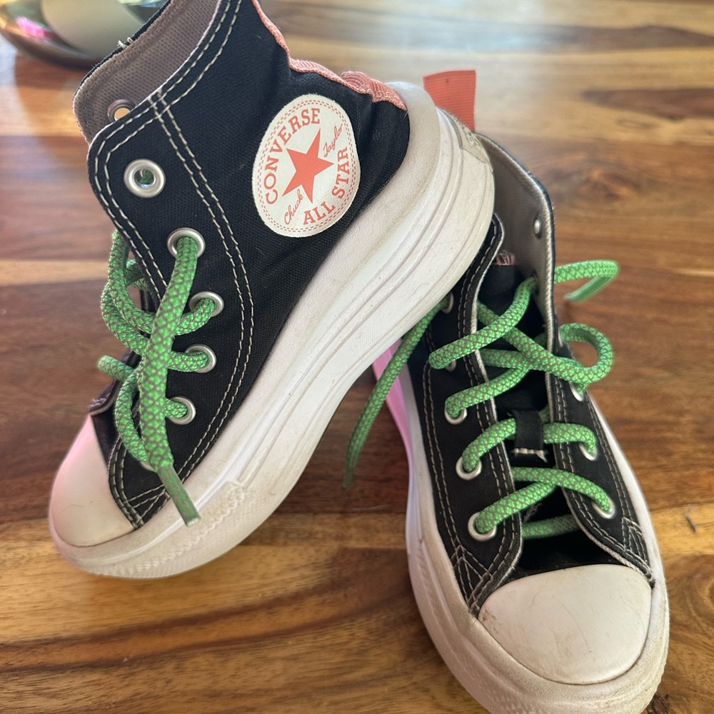 Converse Kids Black Sneakers with Green Laces